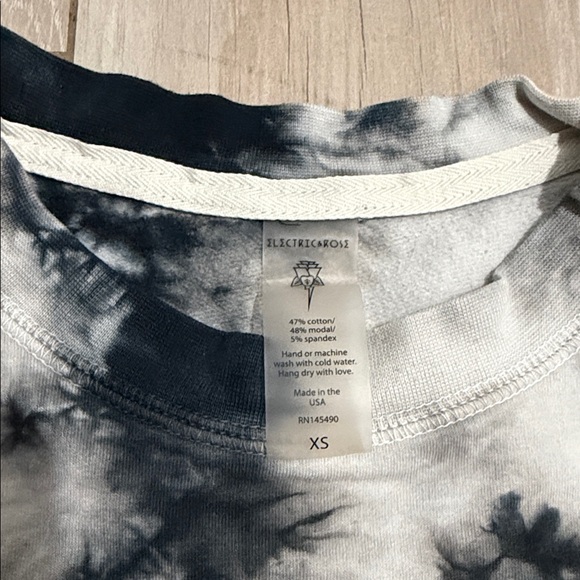 Electric & Rose Black and White Tie-Dye Sweatshirt - Picture 4 of 4